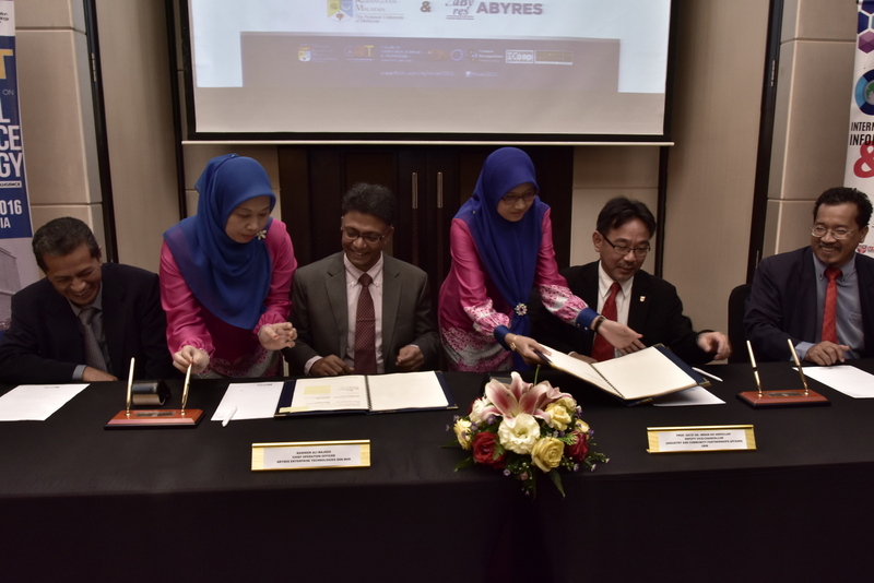 UKM 4897